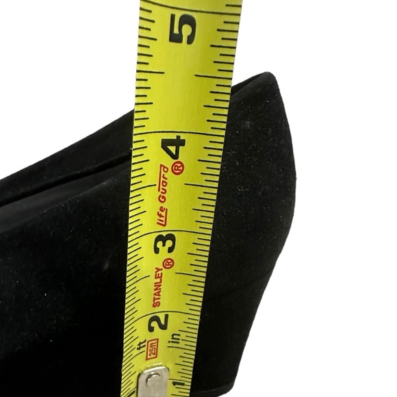 STUART WEITZMAN Black Suede Wedge Heels Pump for Women, Size 6.5. - Picture 4 of 11